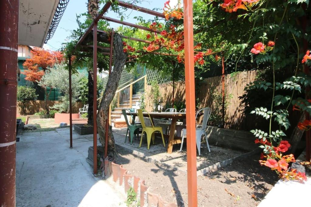 Cozy Modern Apt W Free Parking Bbq & Fully Equipped Villa Комо Екстериор снимка